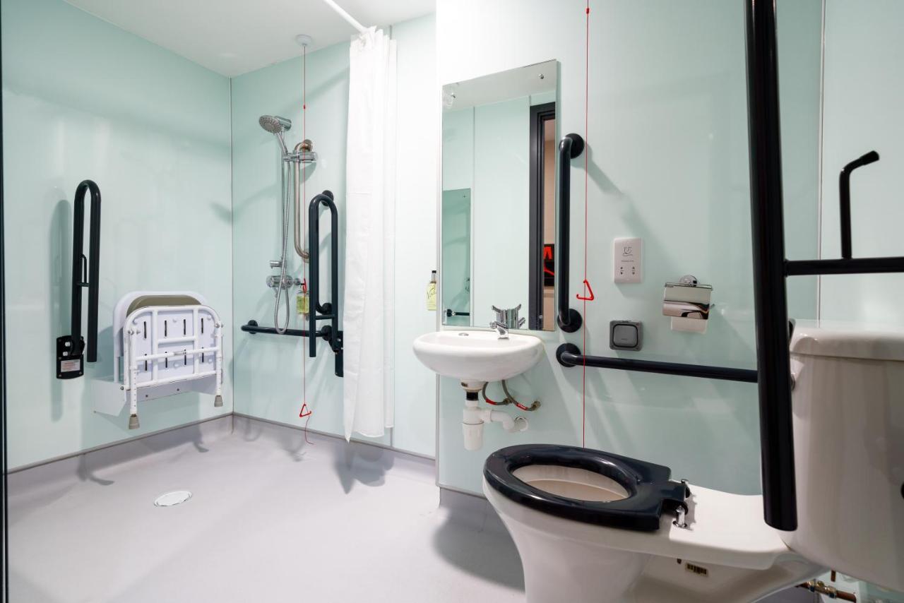 Easyhotel London City Shoreditch Екстер'єр фото