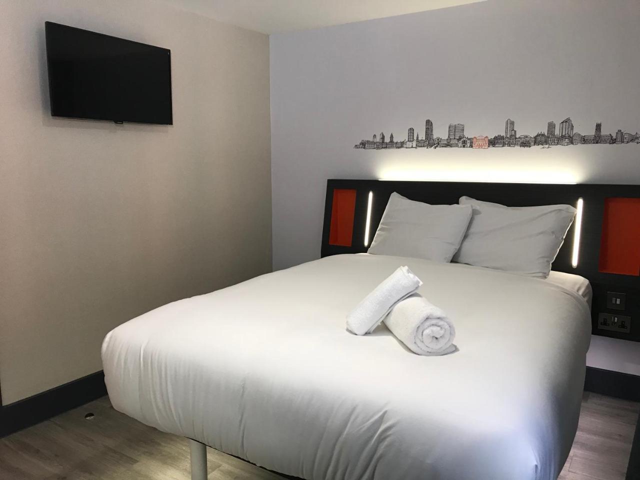 Easyhotel London City Shoreditch Екстер'єр фото